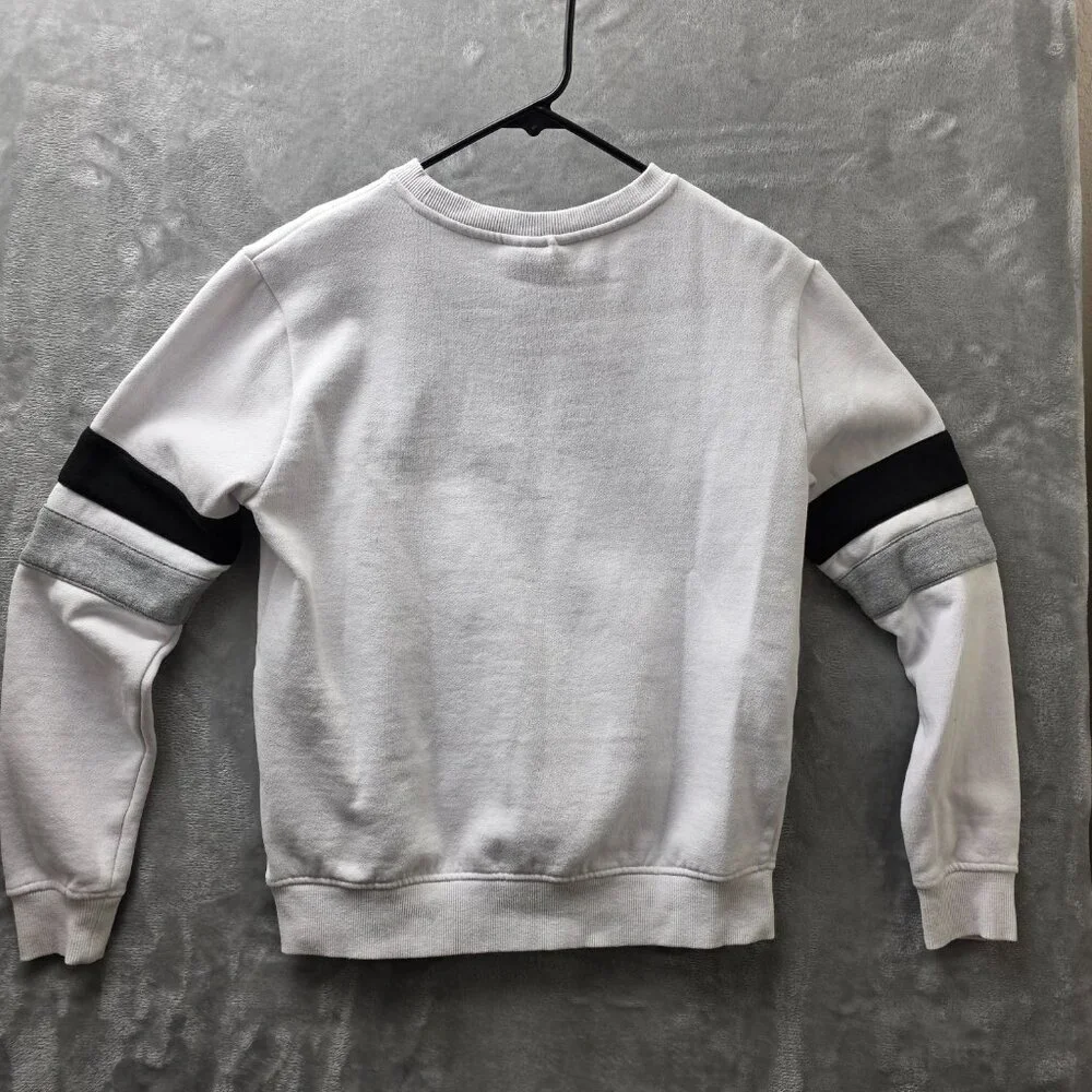 Fila Crewneck‎ Sweatshirt Small Gently Used